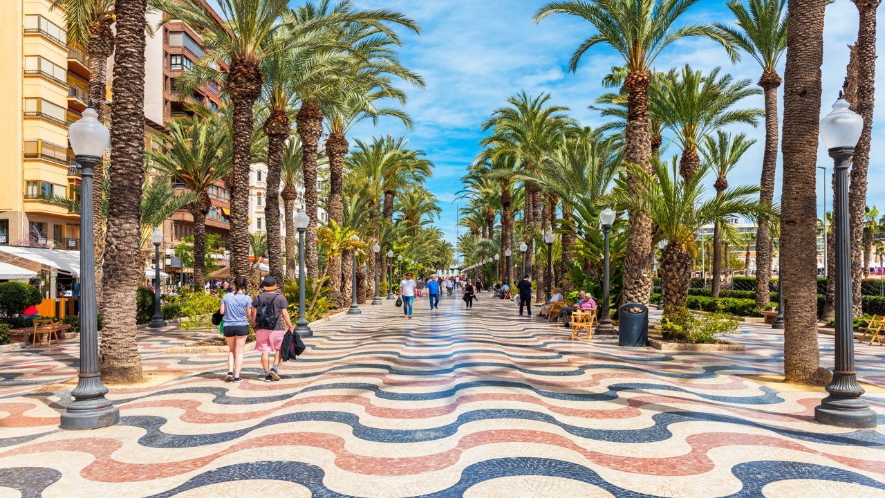Disfruta de los mejores planes de verano en Alicante